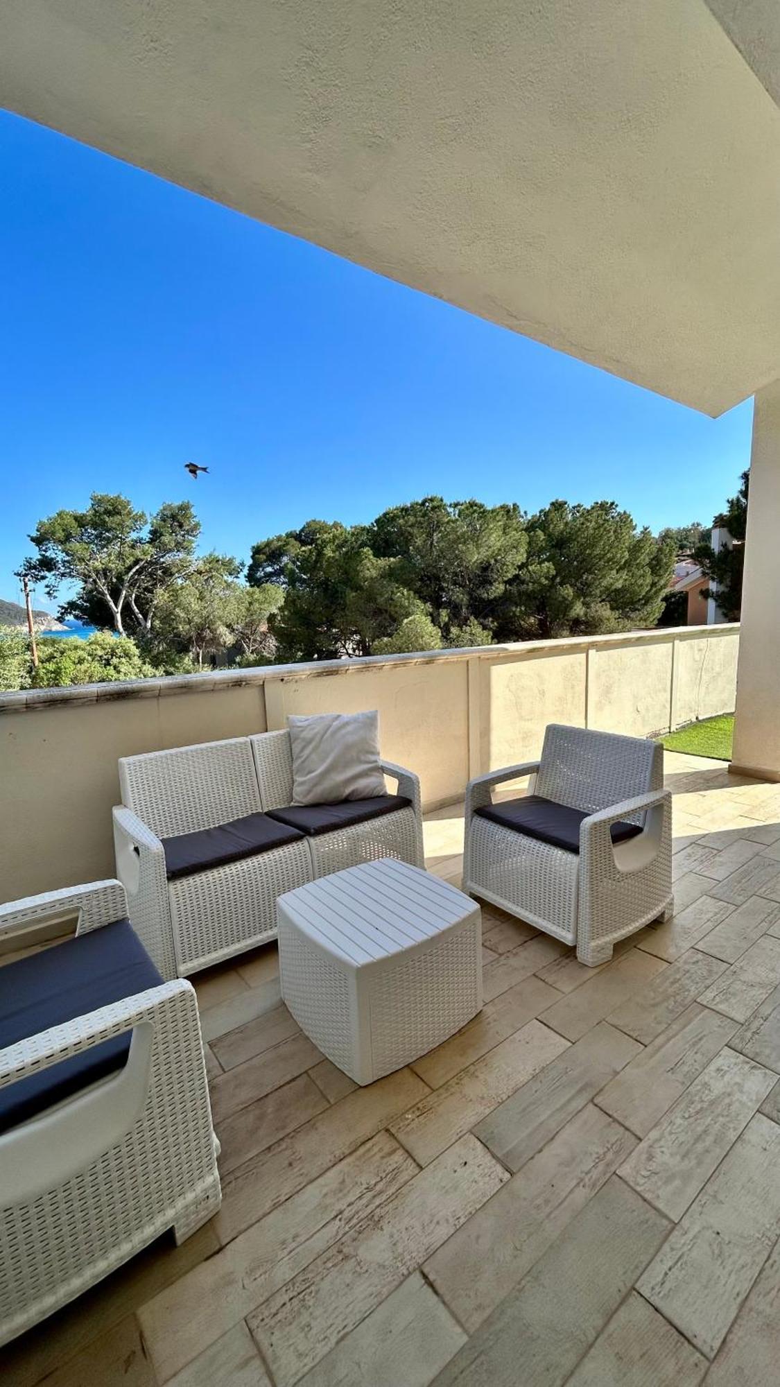 Villa Vittoria Solanas  Exterior foto